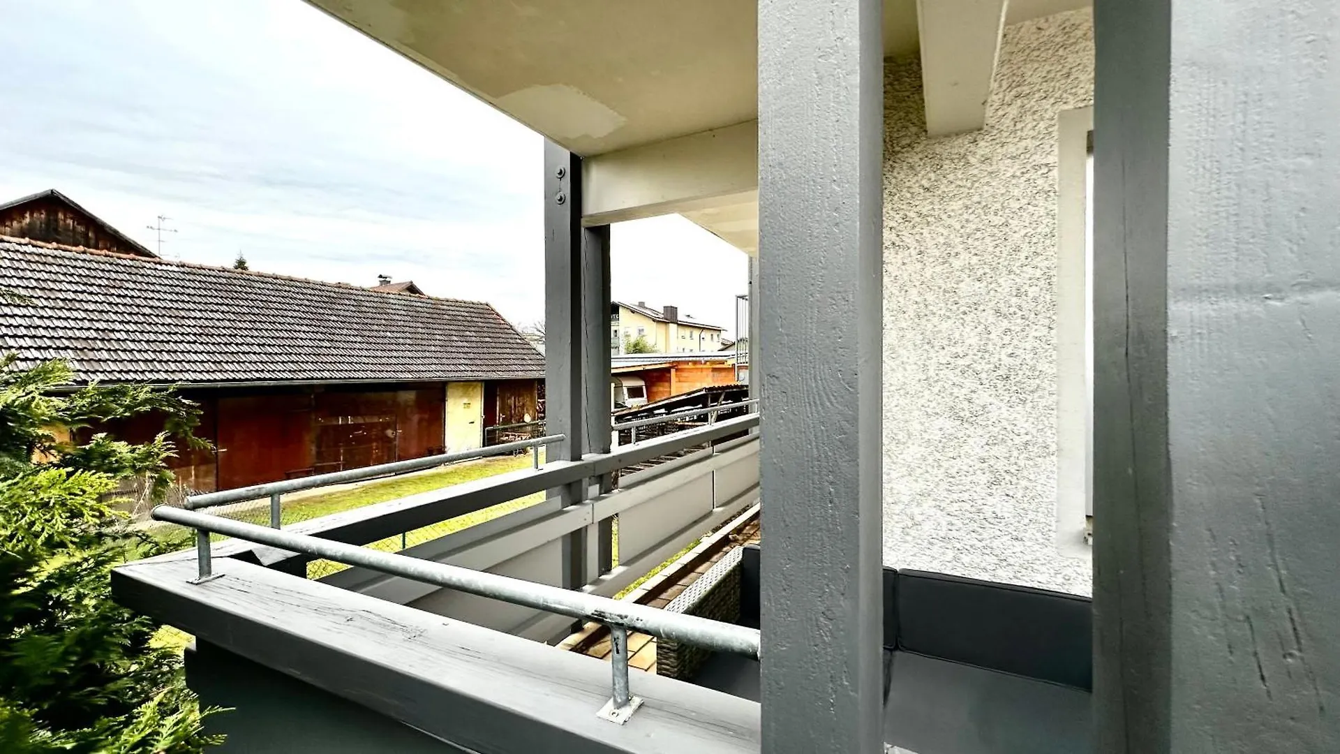 Beefree Pocking 3 Free Parking Zentral Boxspringbett Apartment 0*, Pocking (Passau)